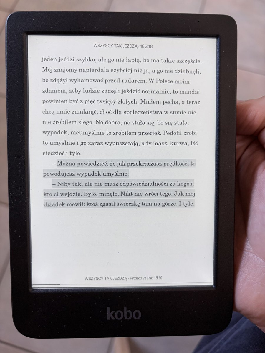 Nie ma słów wystarczająco obelżywych by opisać moje odczucia wobec autorki wpisu, blondyny i jej syna, więc wrzucę fragment „Wszyscy tak jeżdżą”

Standardowe wypowiedzi sprawcy wypadku, który zabrał komuś życie czyjejś babci przez zapierdalanie. „W sumie nie zrobiłem nic złego”