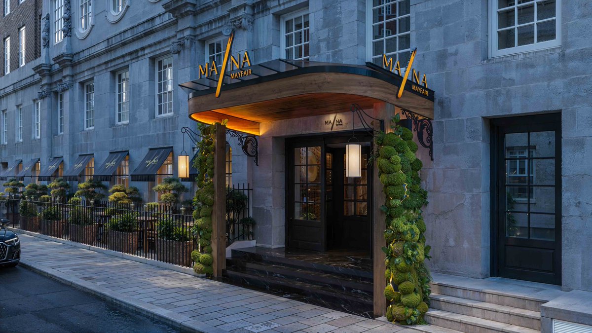 The_Buyer tweet media