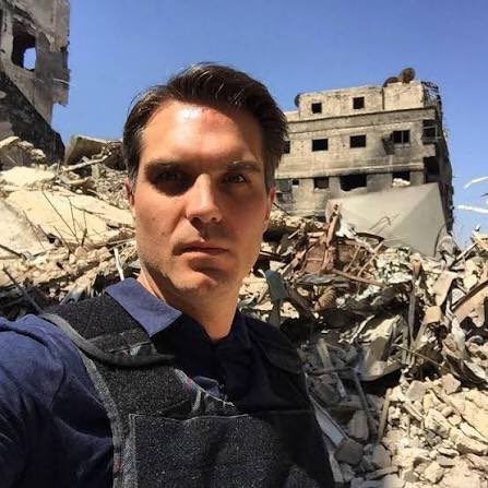 سبیلو tweet media