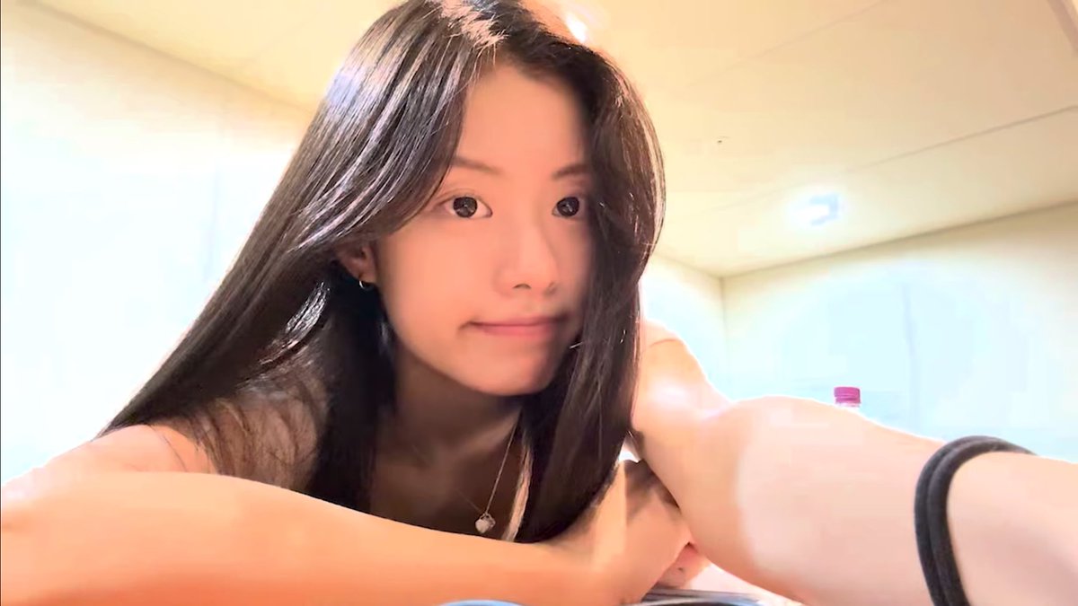 archiveforkgm's tweet photo. never seen barefaced this perfect

#KIMGARAM #긴가람 https://t.co/A6V9FtWvH3