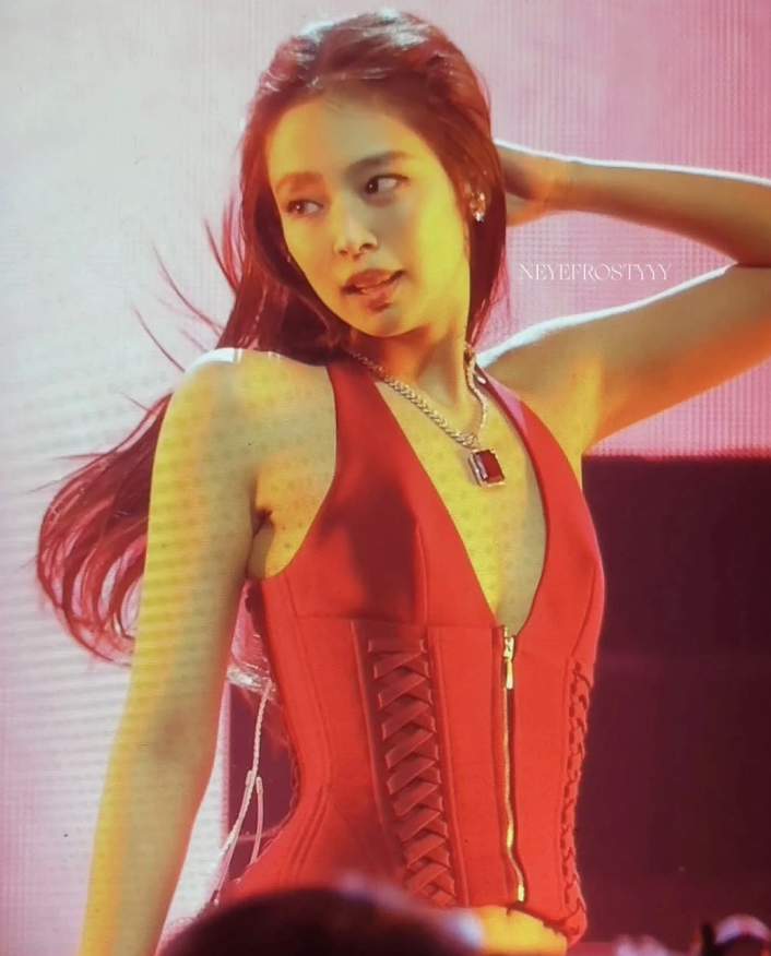 About Music tweet media