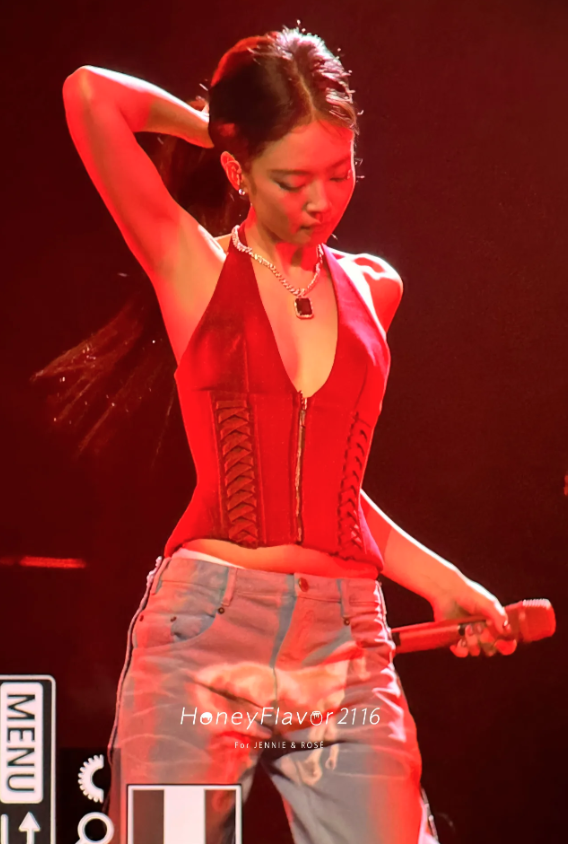 About Music tweet media