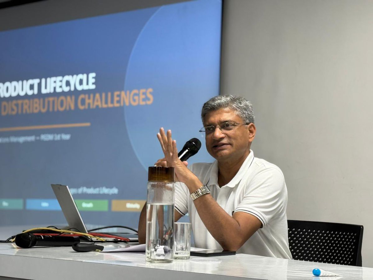 PR Professionals tweet media