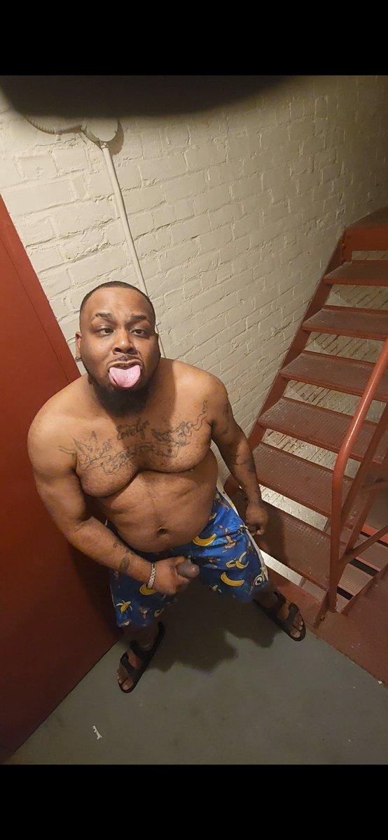 Sniffs.Alot. tweet media