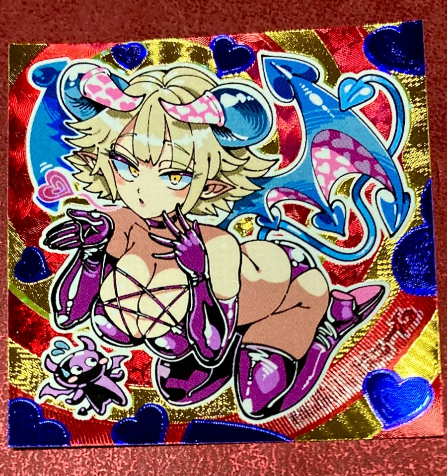 今回もMADさん<a href="/MAD_sticker_xxx/">MAD 🫧自作シール</a>の自作シール用イラストを描かせていただきました