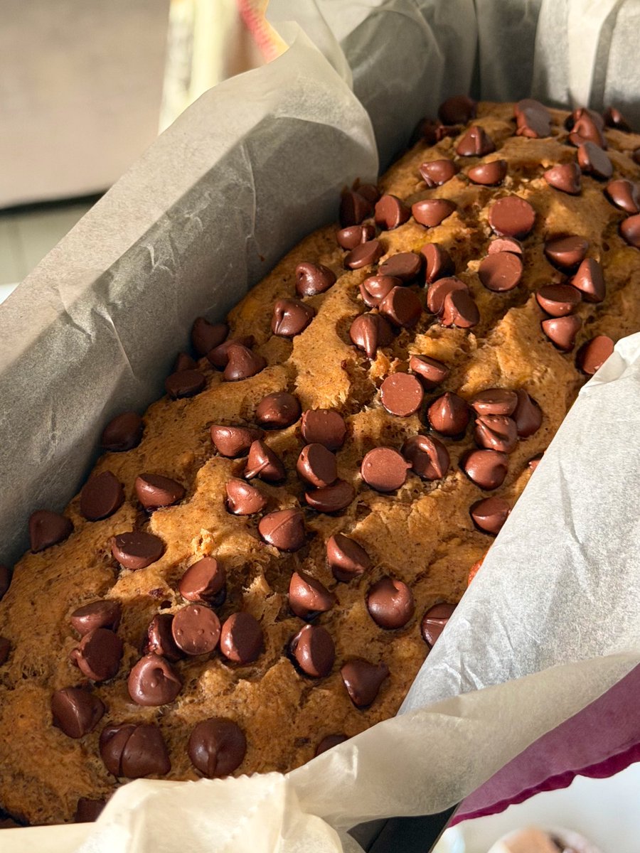 Chloe 💸 tweet media