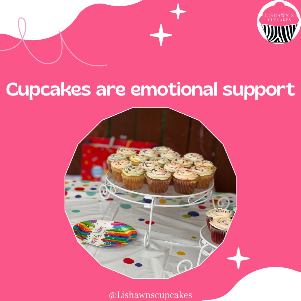 Lishawnscupcake's tweet image. Happy Friday!

When you are in need of emotional support, you can have Lishawn’s cupcakes🧁😋

#lishawnscupcakes
#lishawn
#cupcakes
#love
#dessert