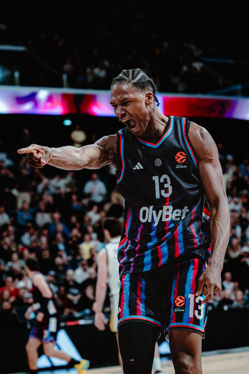 Paris Basketball tweet media