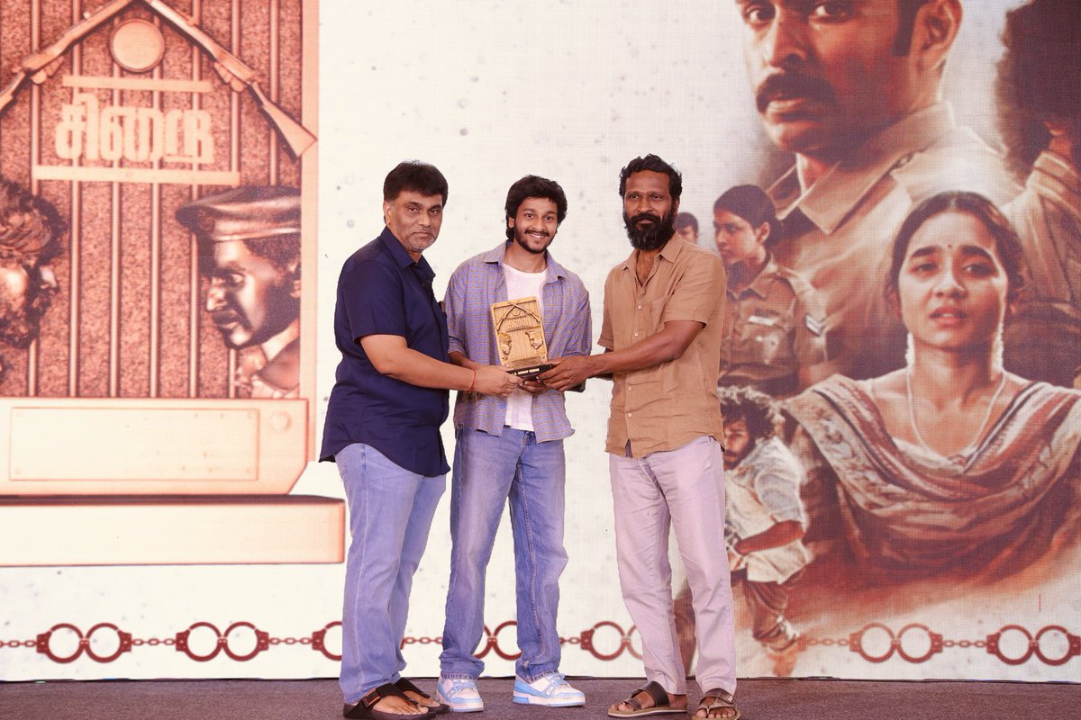 Seven Screen Studio tweet media