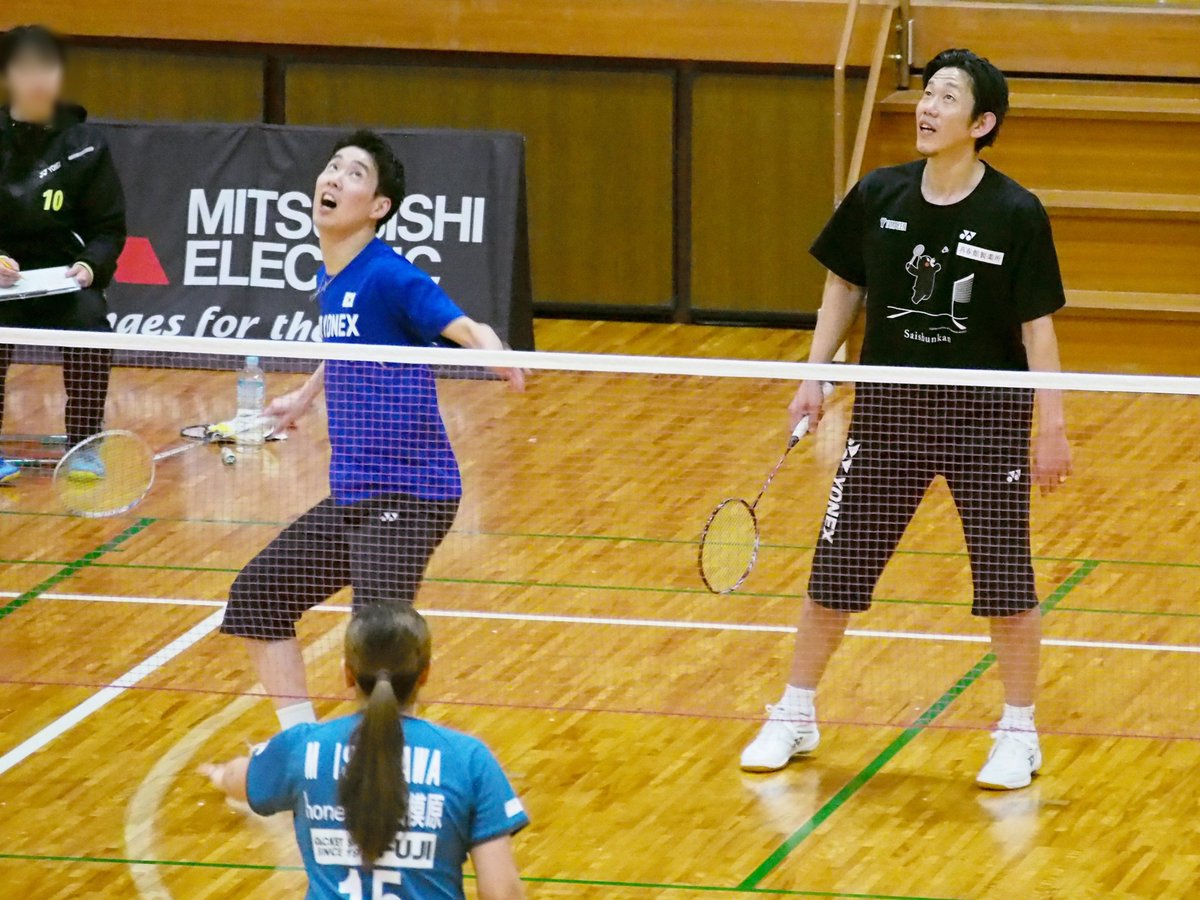 arabesque_kt's tweet photo. クイーンズサーキット2025(6)兵庫大会
橋本博且・常山幹太ペア
(再春館製薬所・北都銀行)

マジか⁉️
今日のQCは一体ドーなってるんや？
憧れの橋本さんのダブルスまで観れるなんて！
ヒラハシさん時代よりも福井国体ドリームチームの印象が強いわたくし
パートナーも驚きの常山さん

今年も気前の良いQC
もし行けるのなら観戦をおすすめしますよ
