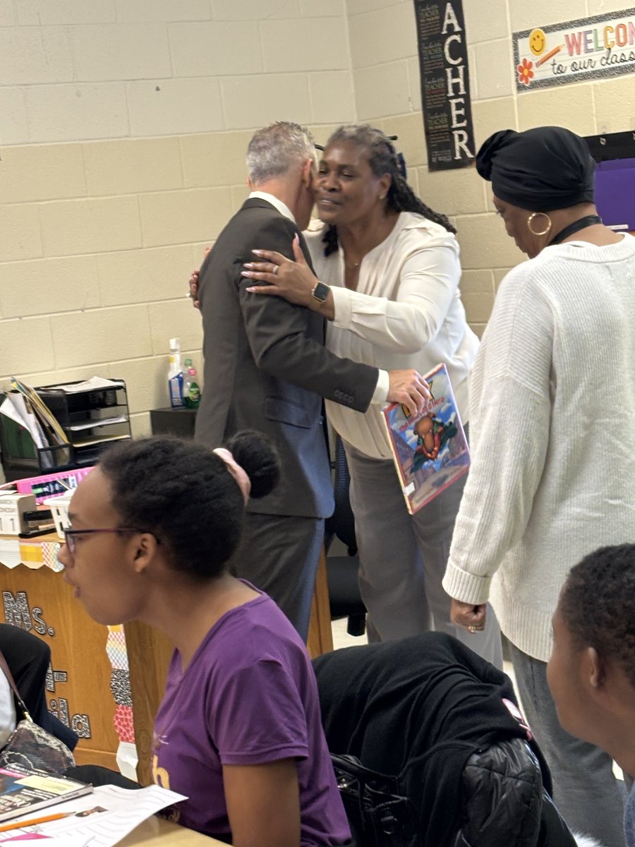 Lithonia High School tweet media