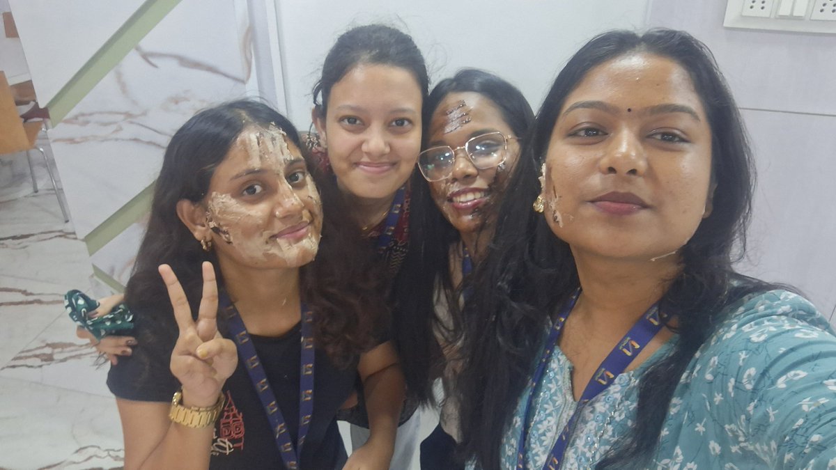 numonetech's tweet photo. 🎉 Happy Birthday, Mousumi Paul! 🎂

Today, we are delighted to celebrate the birthday of Mousumi Paul, a valued member of the Numone Technologies family.

— Team Numone Technologies

#HappyBirthday #TeamNumone #BirthdayCelebration #WorkFamily #NumoneTechnologies 🎉✨ https://t.co/grDv8hqYAo