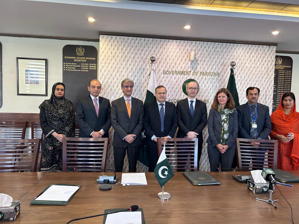 Ina Lepel tweet media