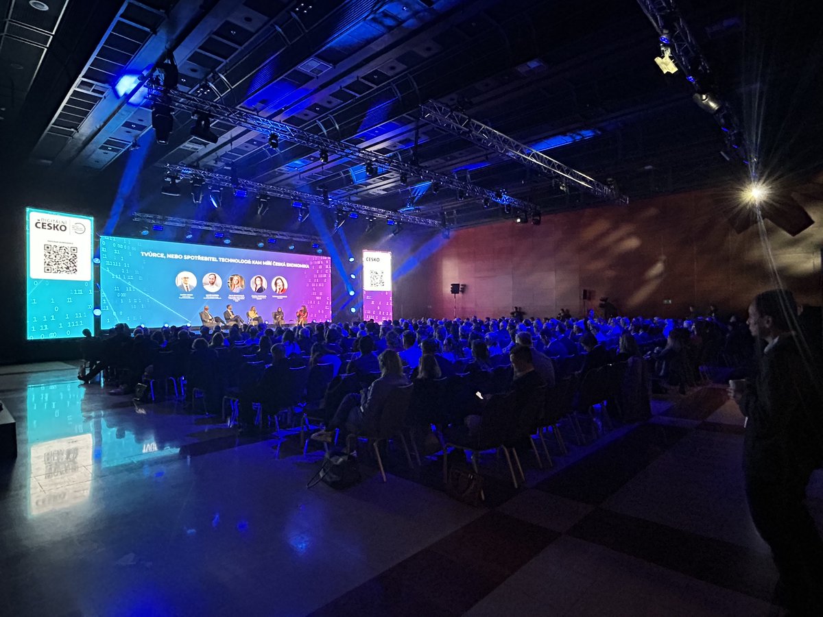 Eva Svobodová tweet media