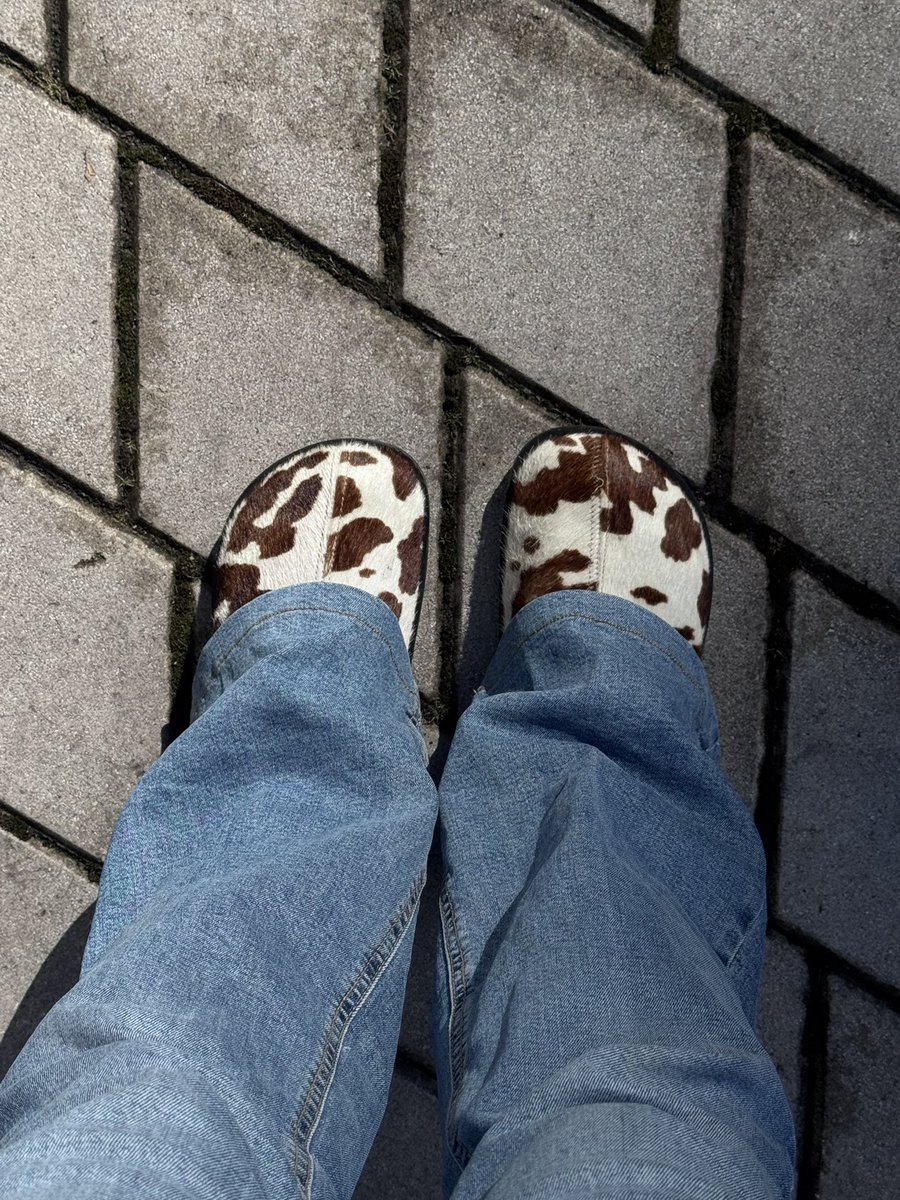 Ніка tweet media