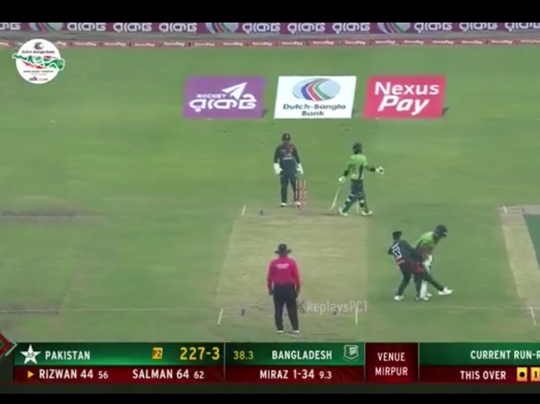 BasitSubhani's tweet photo. No spirit of game whatsoever!
  Shame on Miraz. https://t.co/uZJNz9alTY