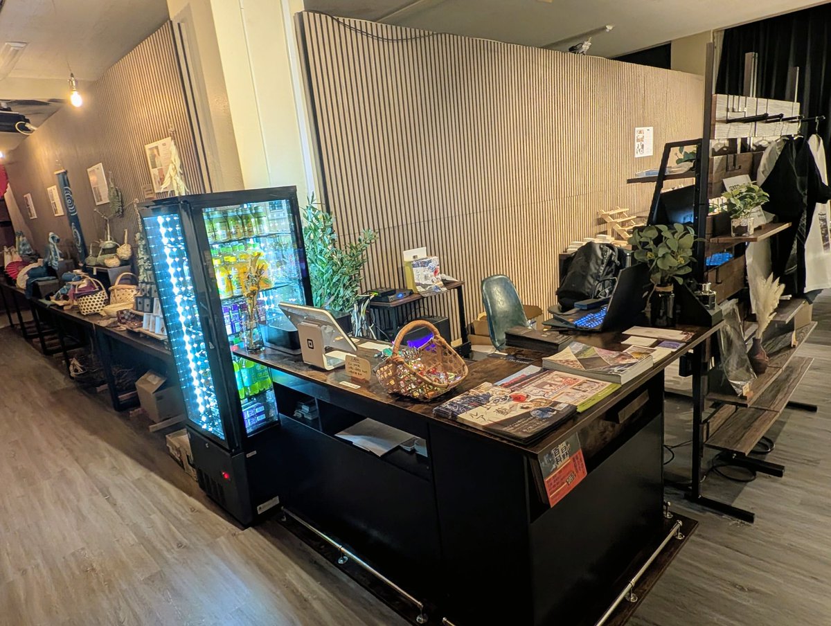 overlay inc. tweet media