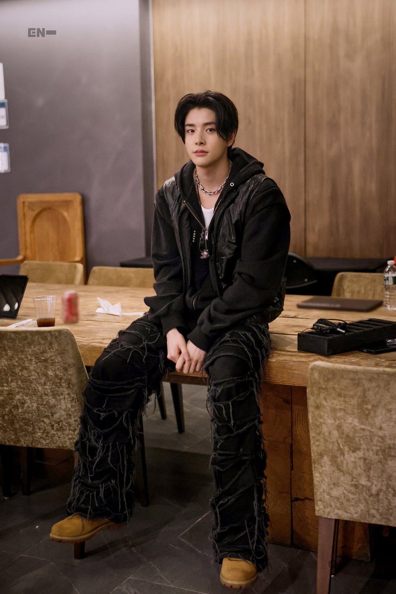 Australia’s pride and ENGENEs’ Aussie superstar, Jake Sim, is finally home! 🇦🇺

WELCOME HOME JAKE 
#OurAussieStarIsHome #AustraliaWelcomes_ENHYPEN #JAKE #ENHYPEN_JAKE 
<a href="/ENHYPEN_members/">ENHYPEN</a>