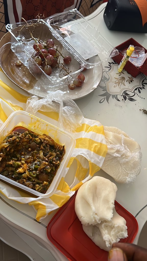 Screenshots don too help me for this app