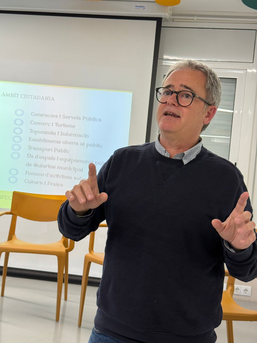 Municipis per la Llengua tweet media