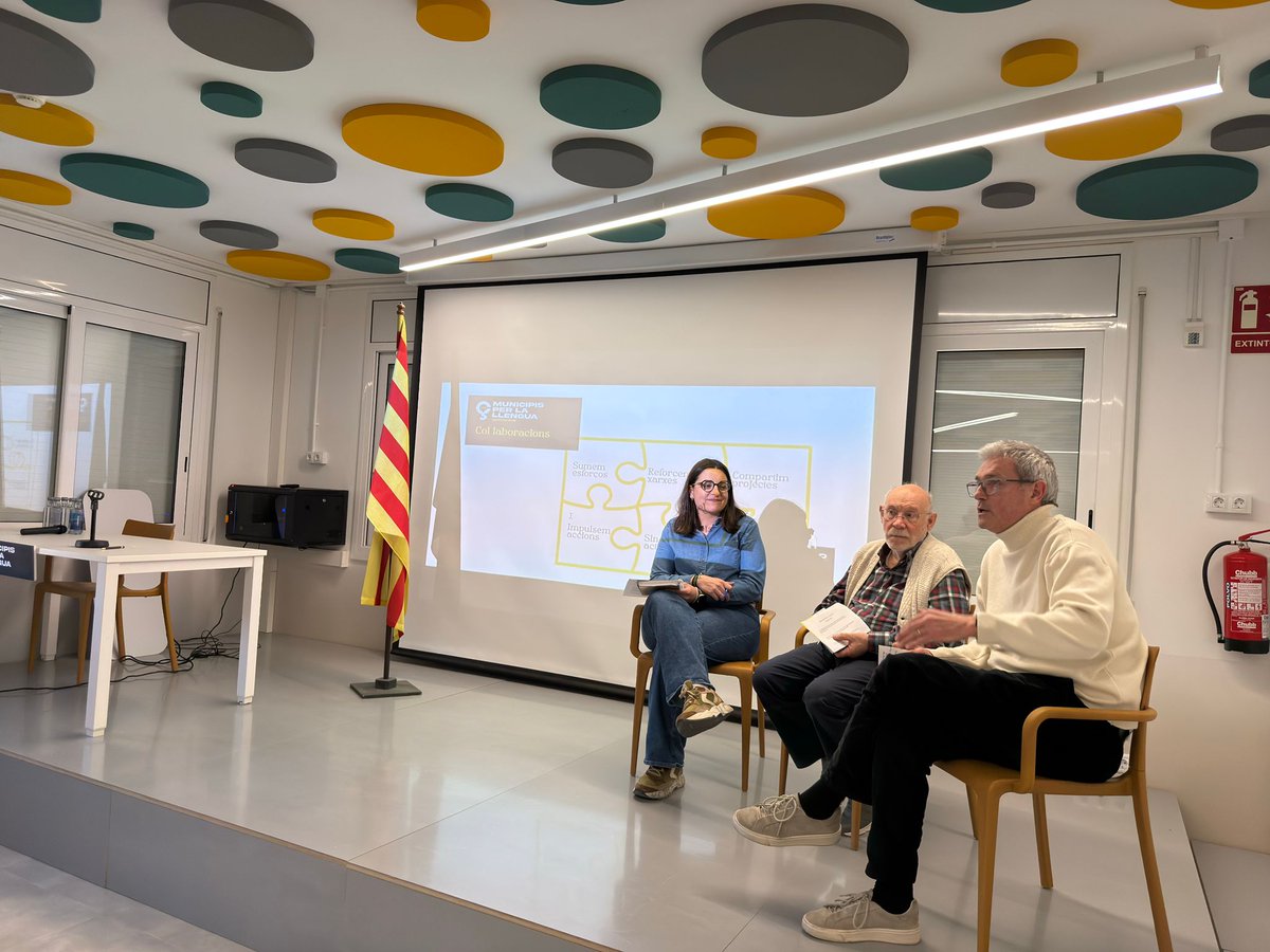 Municipis per la Llengua tweet media