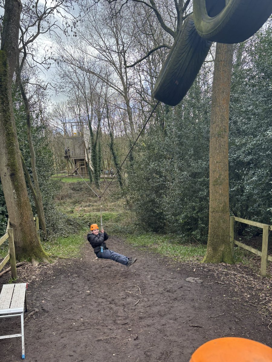 Mr Giles tweet media