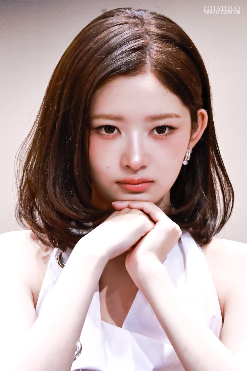 260307

(⑅•ᴗ•⑅)

#IVE #아이브 #アイヴ
#REI #레이 #レイ