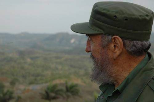 Fidel: "Emprenderemos la marcha y perfeccionaremos lo que debamos perfeccionar, con lealtad meridiana y la fuerza unida, como Martí, Maceo y Gómez, en marcha indetenible" #100AñosConFidel #LatiendoConFidel <a href="/DrRobertoMOjeda/">Dr. Roberto Morales Ojeda</a> <a href="/PartidoPCC/">Partido Comunista de Cuba</a> <a href="/DiazCanelB/">Miguel Díaz-Canel Bermúdez</a> <a href="/AlfreMene37409/">Alfre Menendez</a>
