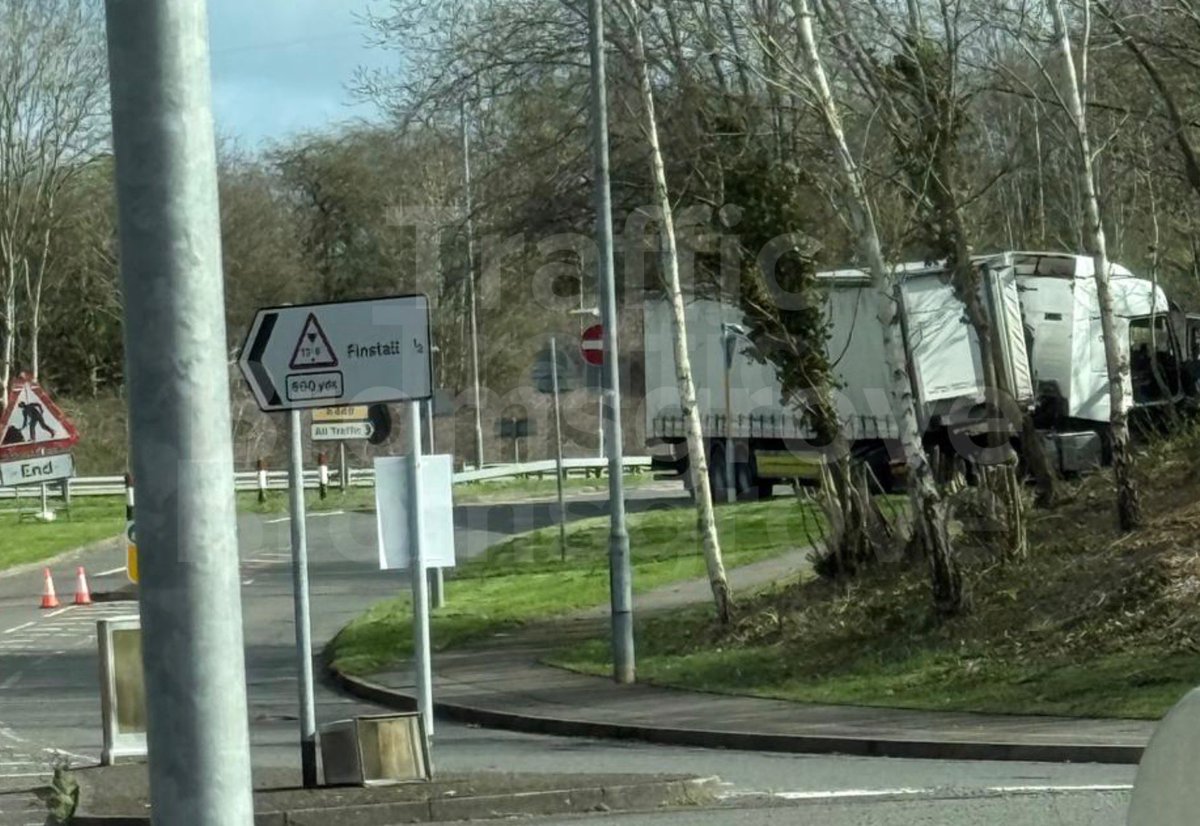 Traffic Bromsgrove tweet media