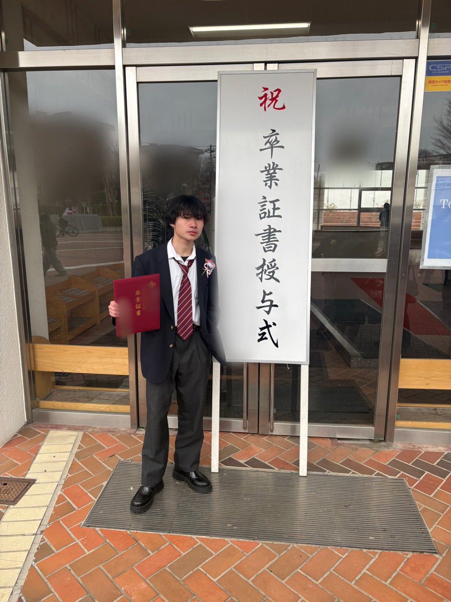 らにーにゃ ⚡ tweet media