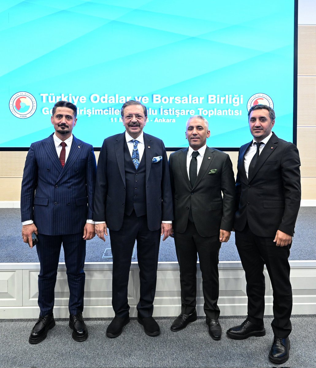 DiyarGGK's tweet photo. TOBB DGGK Başkanımız @ElibalVeda38477,  TOBB Sosyal Tesisleri’nde düzenlenen istişare toplantısına katıldı. Toplantıda KGF desteklerine erişimde yaşanan sorunlar ile Mega Endüstriyel Bölge planlamasında Doğu ve Güneydoğu Anadolu’nun beklentileri dile getirildi.
@RHisarciklioglu https://t.co/m99gF3jpPm