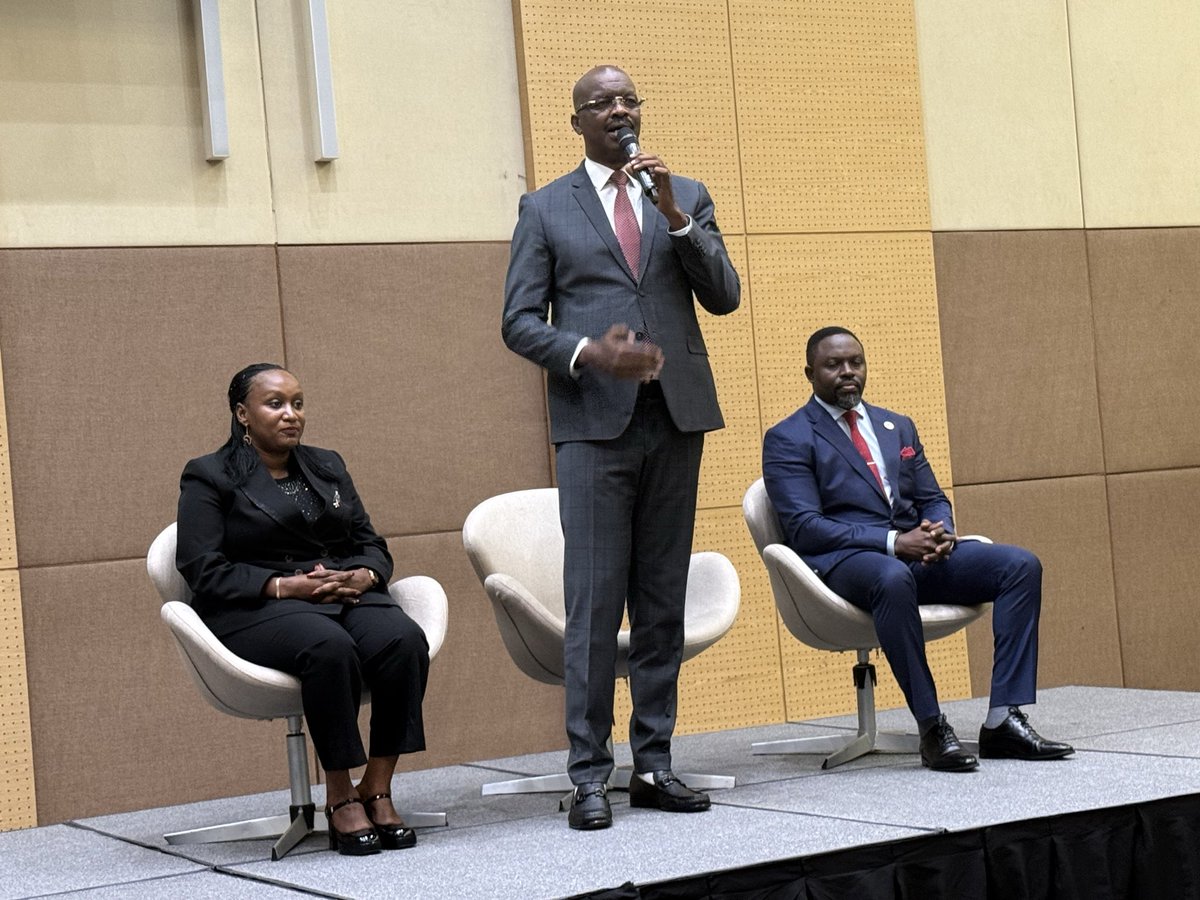 mkfaustino's tweet photo. PSF elections at National Level; The new Board now in place with; Chairman Francois Twagirumukiza, Vice Chairs; Claude Uwizeyimana &amp; Diane Mukasahaha and also heads of Chambers.  Wishing the new team success as they promote the private sector.  @PSF_RWA https://t.co/CG5EbsWNwh