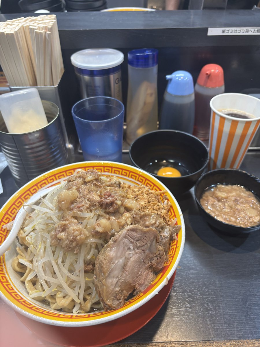 kkj_0308's tweet photo. えどもんど 西日暮里

かつて早ければ平日は19:00過ぎたあたりで、休日はオープン前に宣告がされて何度も涙したえどもんどが並びなしで入れるだと！？！？
これは店舗が増えてる恩恵かもしれない。
そして結局隣駅の新橋じゃなくて西日暮里に来ちゃうよね。 https://t.co/mr49gKtEdx