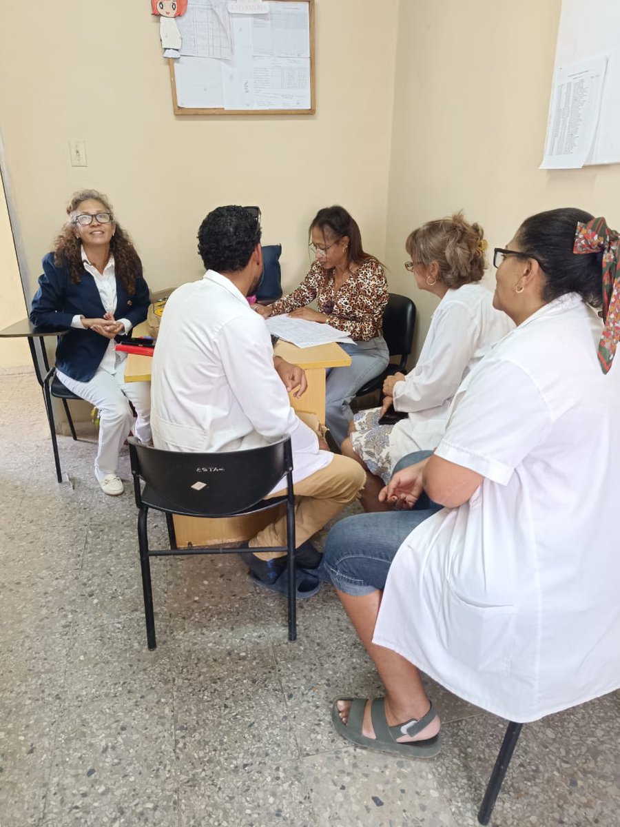 Visita de Provincia Policlinico Docente Ángel Machaco Ameijeiras

Visita de especialistas de la DGS de la Provincia a los consultorios para evaluar el desempeño del Programa Materno Infantil (PAMI) y dar las orientaciones necesarias que garantizar elevar la calidad del mismo