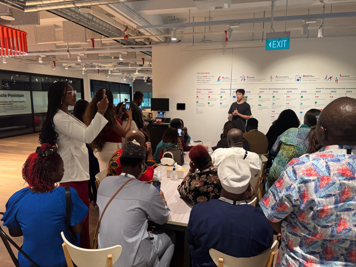 RBS_NG's tweet photo. Highlight: Our Executive Master’s students visited Carousell in Singapore, gaining insights into how one of Asia’s leading digital marketplaces is transforming buying and selling through technology and recommerce.

Enroll Now https://t.co/vj8Gn3KAcH
#StudyTour #Digital #Carousell https://t.co/m90VMNRSP3