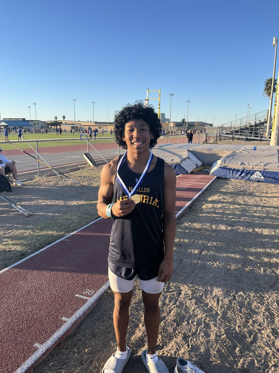 Coach Nate Sanchez tweet media