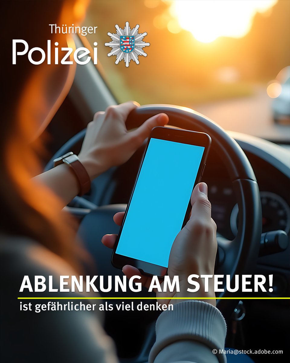 Polizei_Thuer's tweet image. 1 Sekunde aufs #Handy = viele Meter Blindflug.

👉 Bei 30 km/h: ca. 2 Wagenlängen,
👉 bei 130 km/h: rund 36 m. 😳

Nicht nur Smartphones lenken ab – auch Navi- und Infotainment-Bedienung können zum Risiko werden.

#Ablenkung am Steuer wird unterschätzt – und ist gefährlicher als