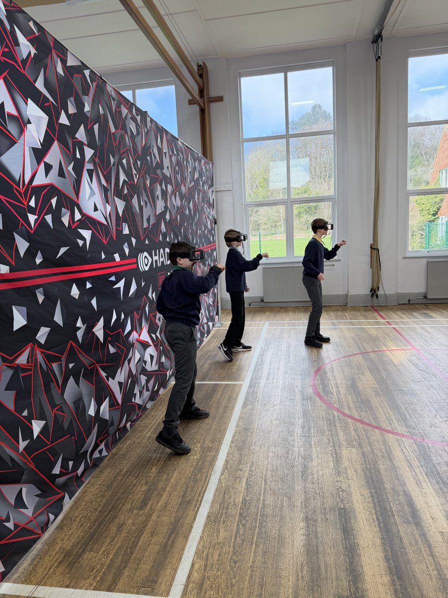 Newminster Middle tweet media