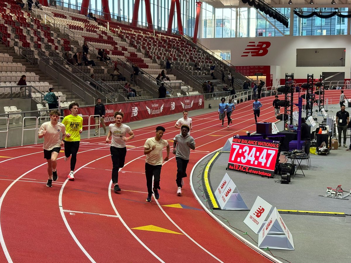 Comets Track tweet media