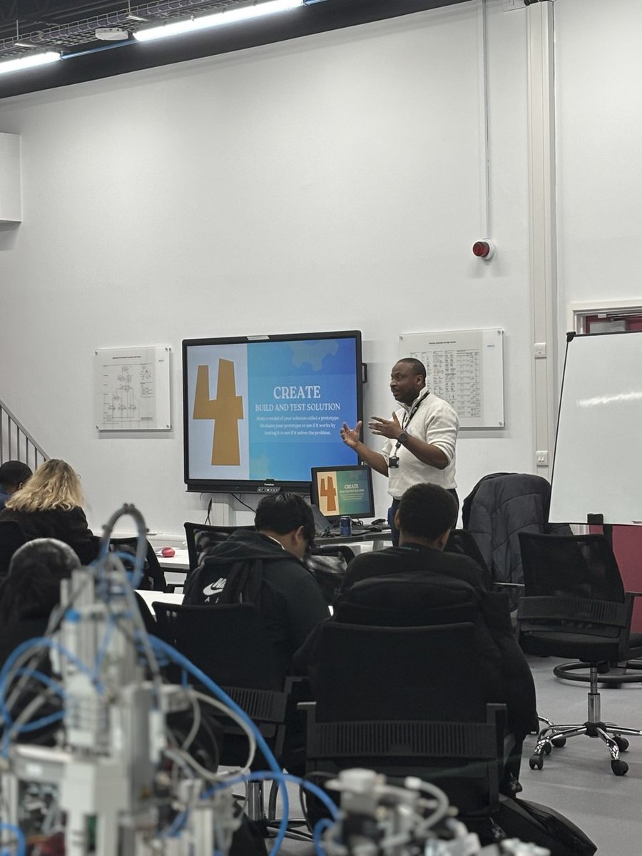 Christ the King Sixth Forms tweet media