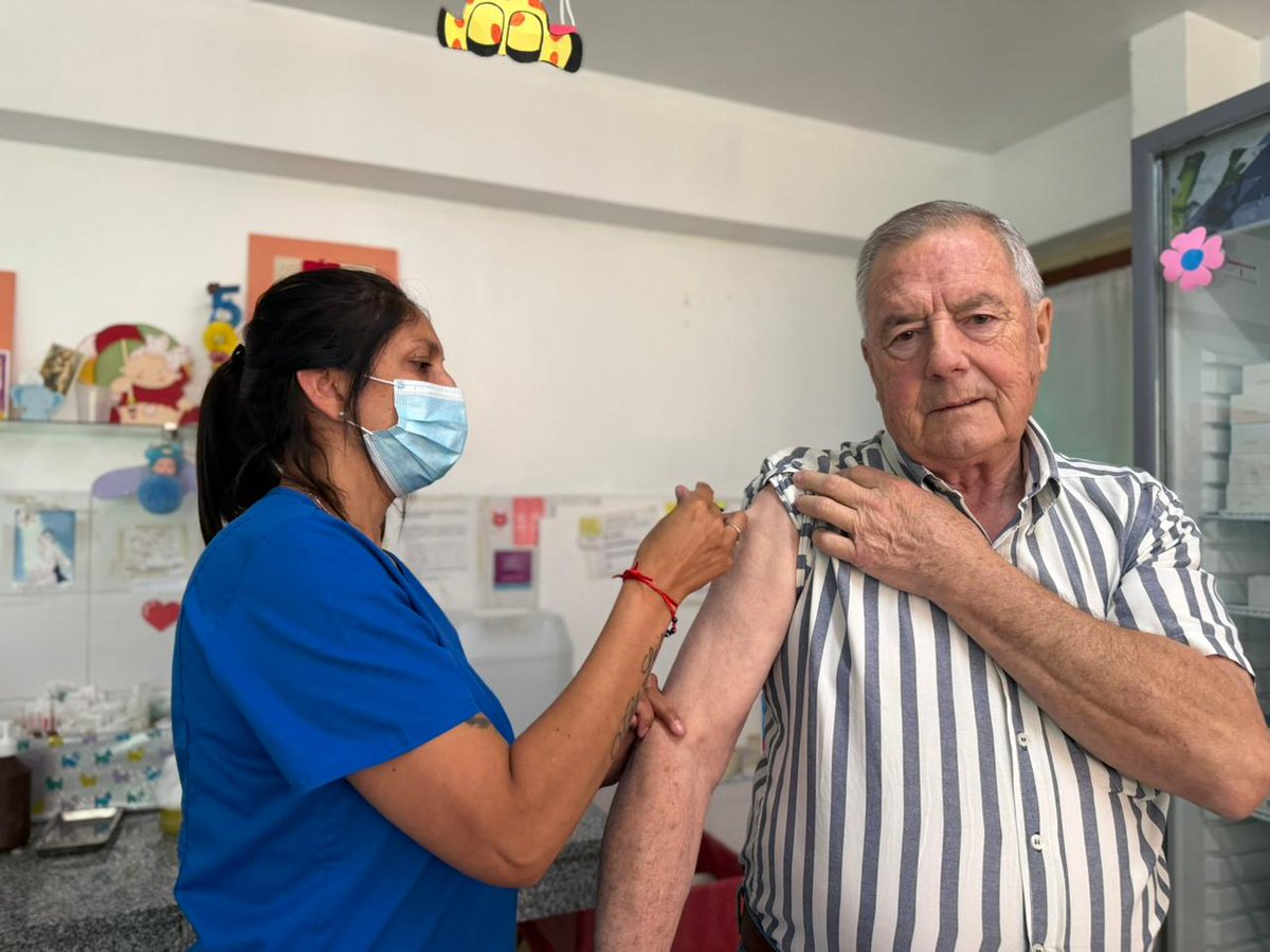 💉 ¡Arrancó la Vacunación Antigripal 2026 en la <a href="/BAProvincia/">Gobierno PBA</a> !

En esta 1° etapa, priorizamos al personal de salud y a personas mayores de 65 años. 👵👴🩺

En la #RegiónSanitariaX, ya estamos aplicando dosis en hospitales y Centros de Atención Primaria (CAPS).💚🧤

<a href="/SaludBAP/">SaludBAP</a>