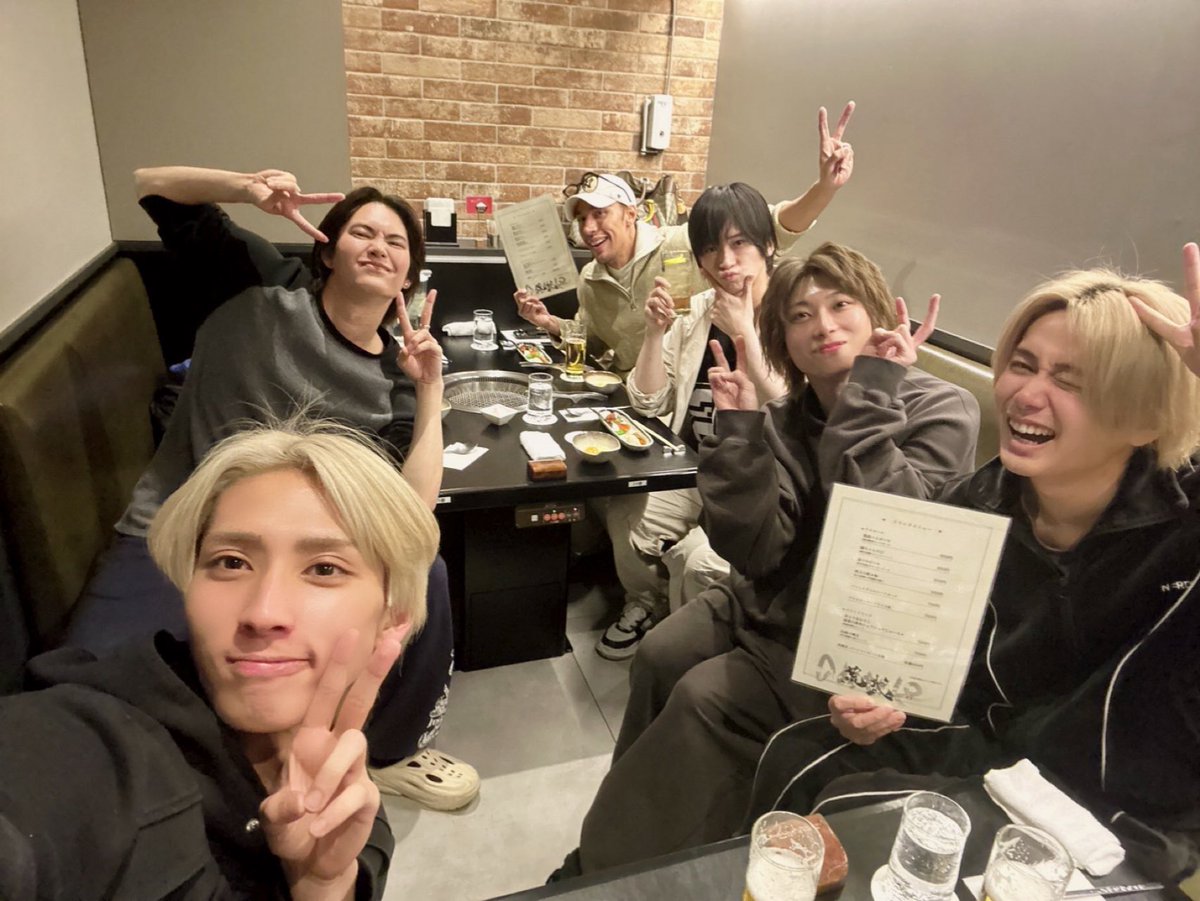 荒牧慶彦 tweet media