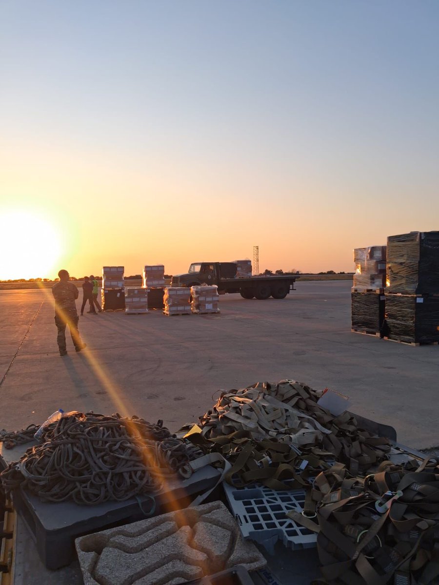 Armée française - Opérations militaires tweet media