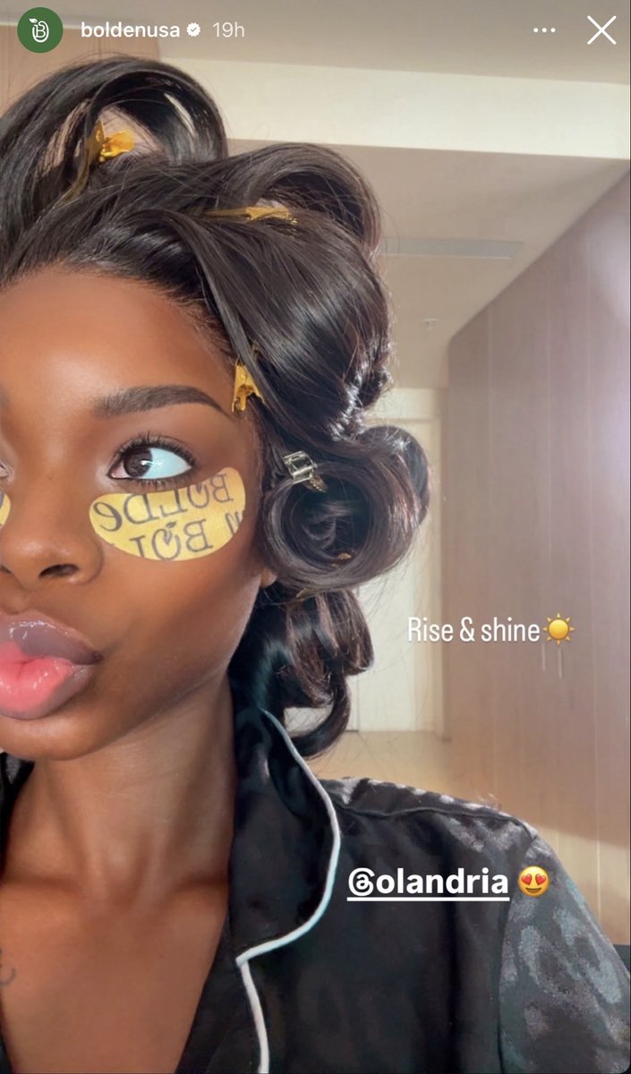 BoldenUSA's tweet photo. Real question: Under-eye patches before coffee or after coffee? ☕️👀

📸: @LashaeAsh 
woke up and chose Bolden, girl we see you ✨✨🫶🏾 https://t.co/mHMK1XYpZ4