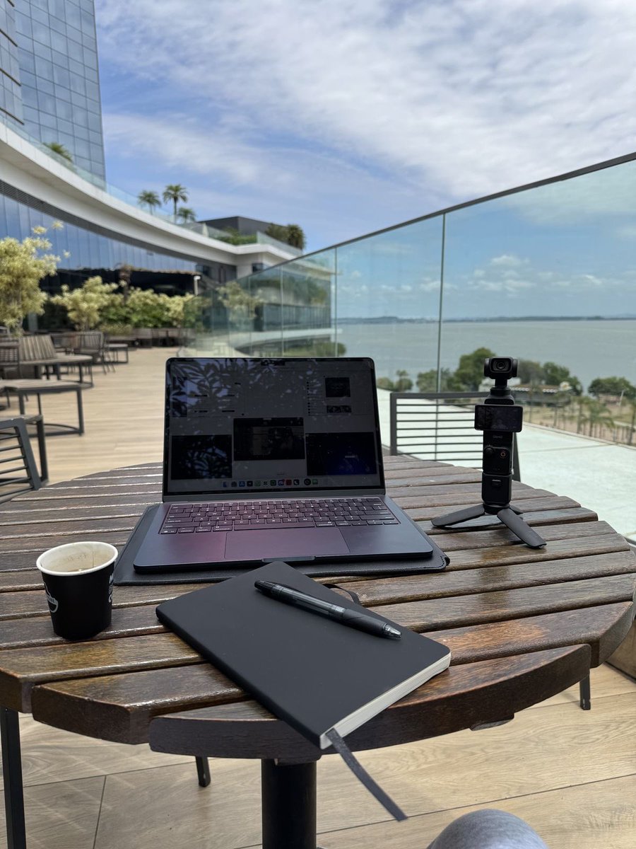 Diana Sanchez tweet media