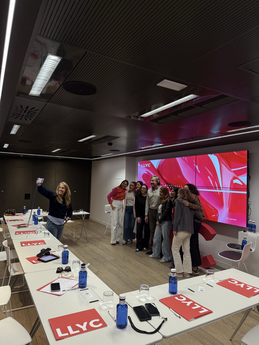 Asociación de Marketing de España - AMKT tweet media