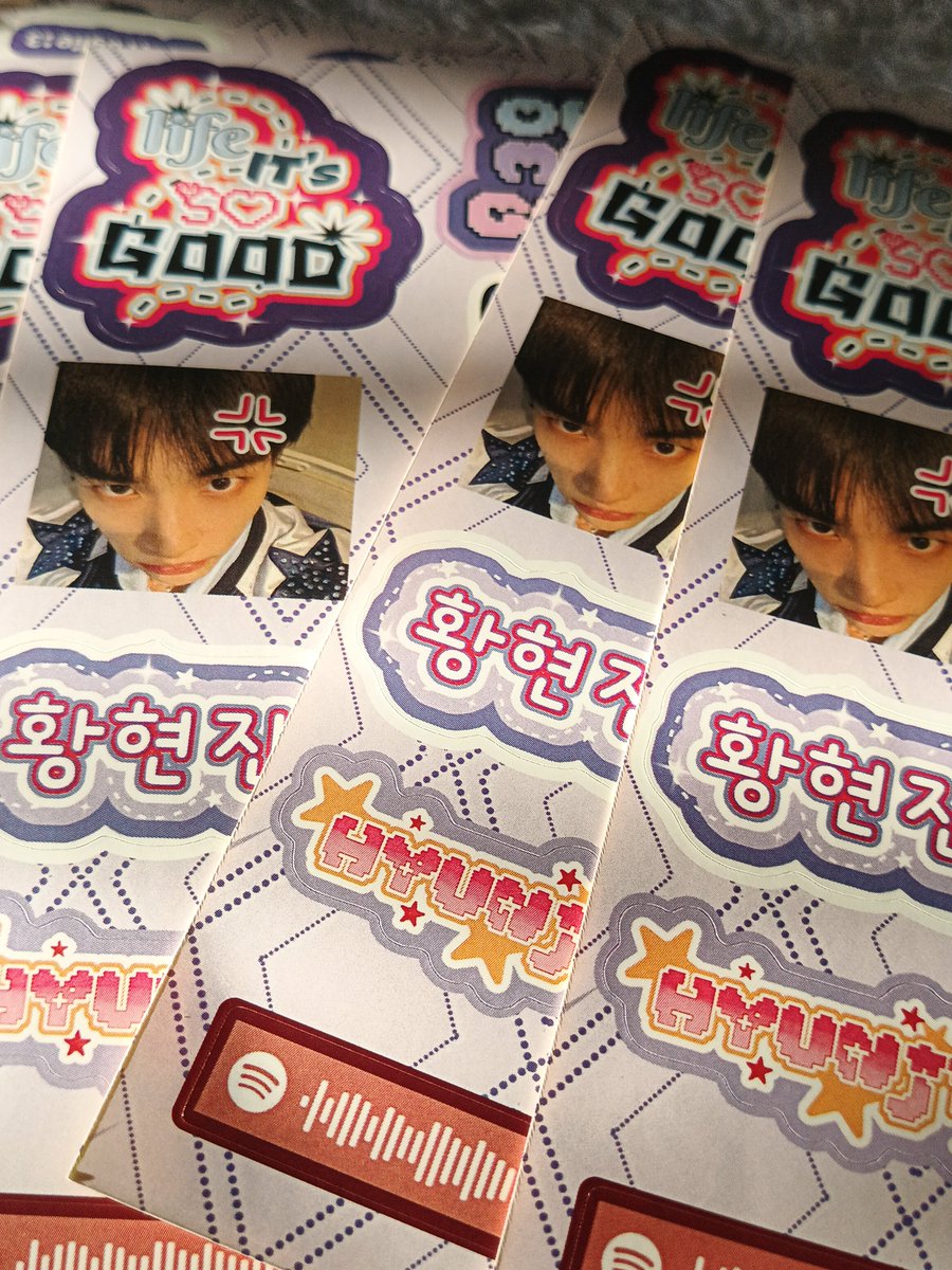 ✧°Aster °✧ tweet media