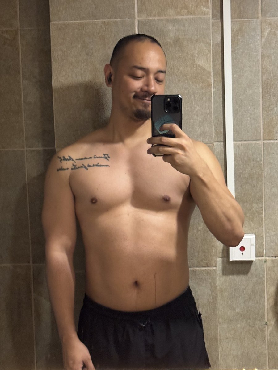 CharlesAames tweet media