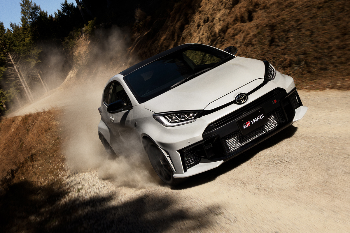 プレイドライブ Web 公式 tweet media