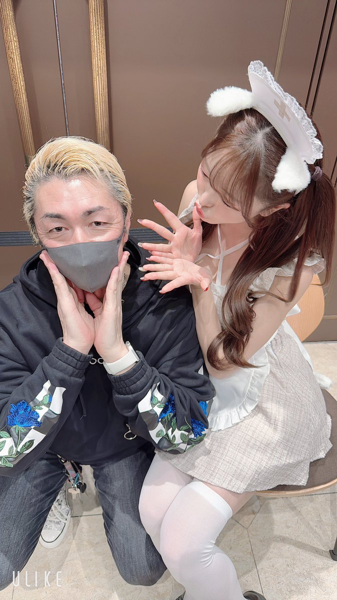 本日久々のリンセント😆①
大切な用事も済ませて帰って寝たい誘惑にも負けず行きましたよ！
恵比寿ガーデンルーム😆

#リンセント
#雪乃椛鈴
#椛鈴ちゃん
#ライブアイドル